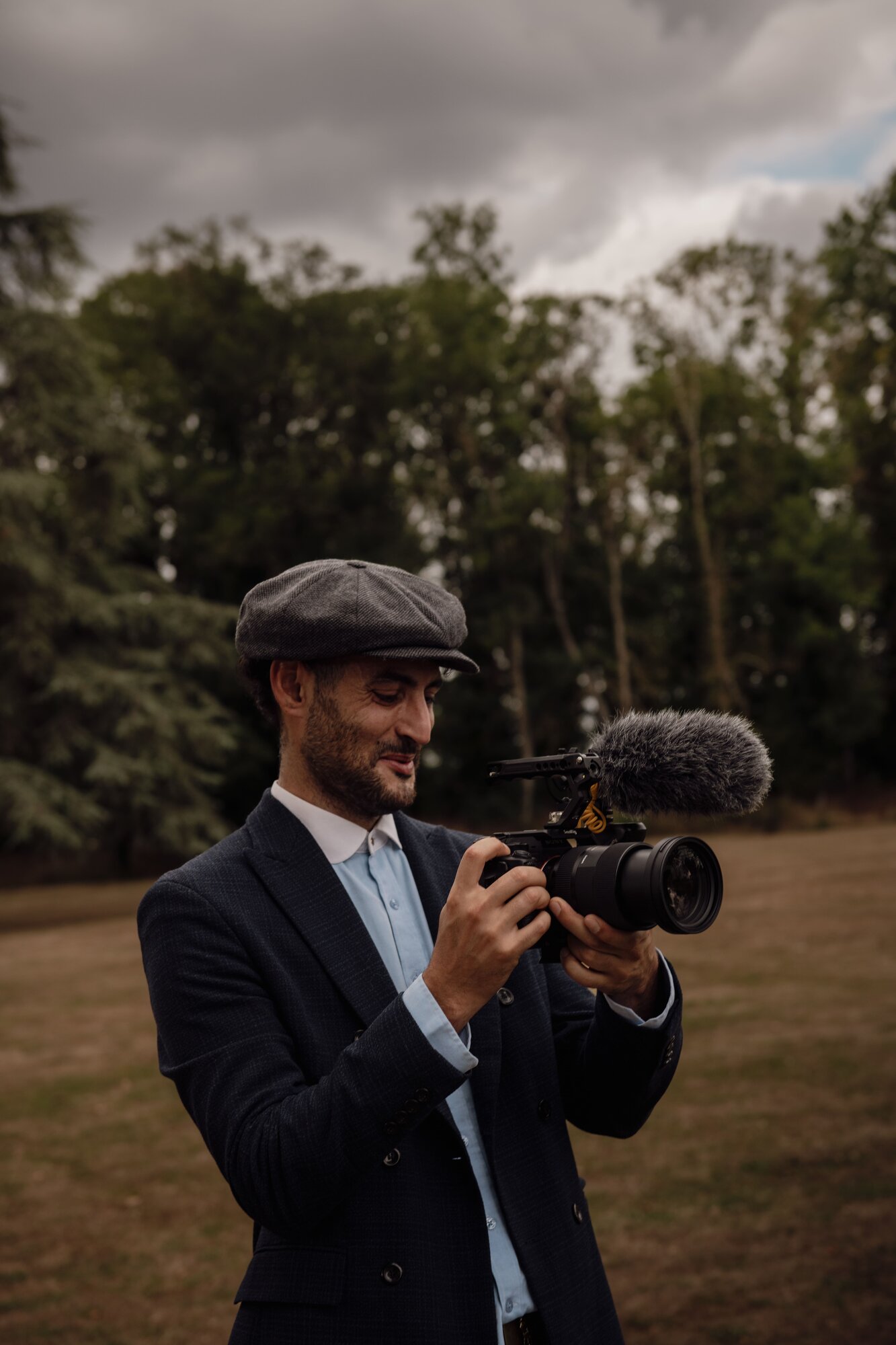 Charly en plein tournage de mariage